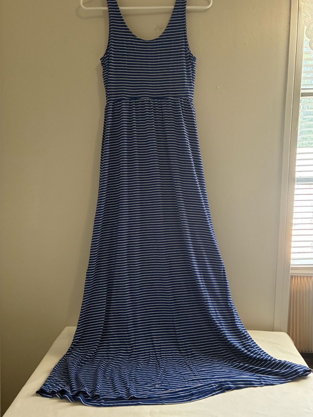 Women’s Summer Knit Maxi Blue & White Dress SZ Small
